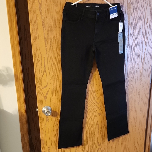 Old Navy Black Women's Jeans Mid Rise Boot Cut 8 Short. - Picture 1 of 3